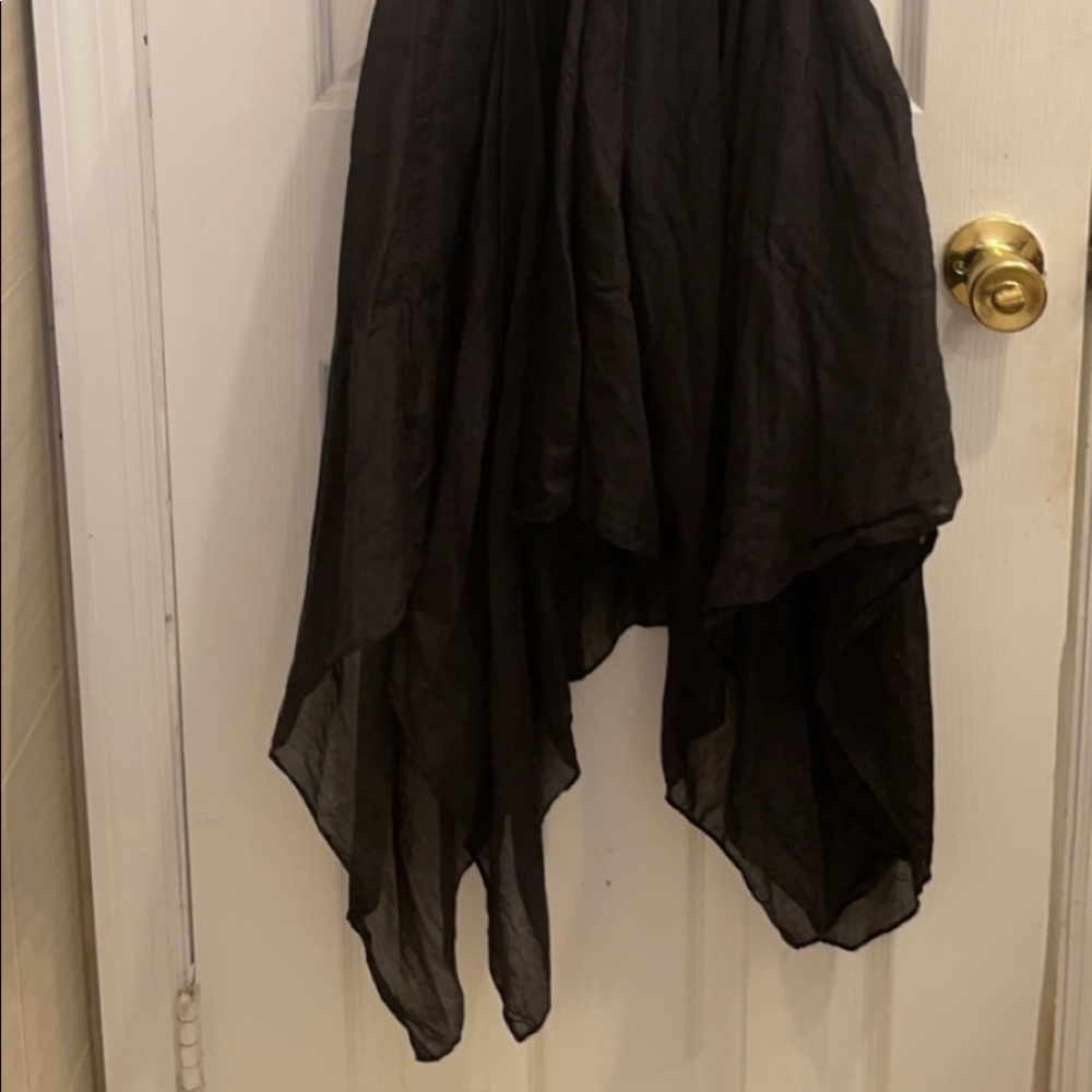 Great condition GUESS black halter pixie dress size 4 - Picture 2 of 6